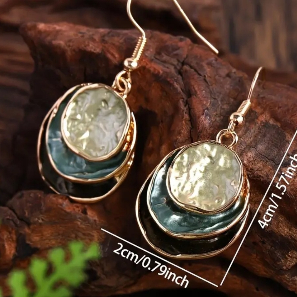 Necklace and Earrings set - Picture 6 of 7